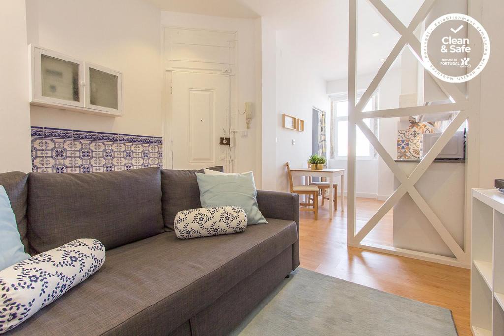Encarnacao Apartment | Bairro Alto Stylish by Homing