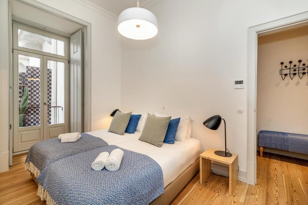 Santa Maria Maior Apartment | Beautiful Flat near Praça do Comércio by LovelyStay