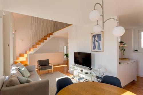 Belem Apartment | Belém Loft Retreat Mezzanine & Terrace