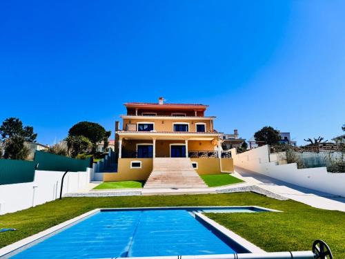 Peniche Apartment | Bela Vista Villa com Piscina Aquecida