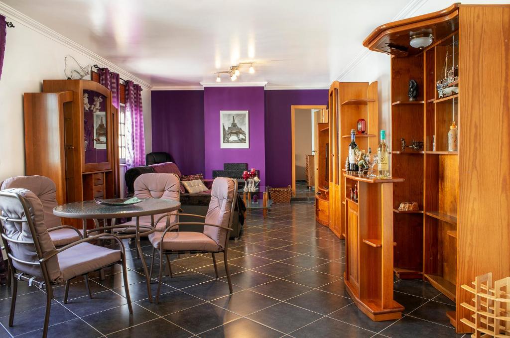 Atouguia da Baleia House | Best Houses 18: Typical Portuguese Village House