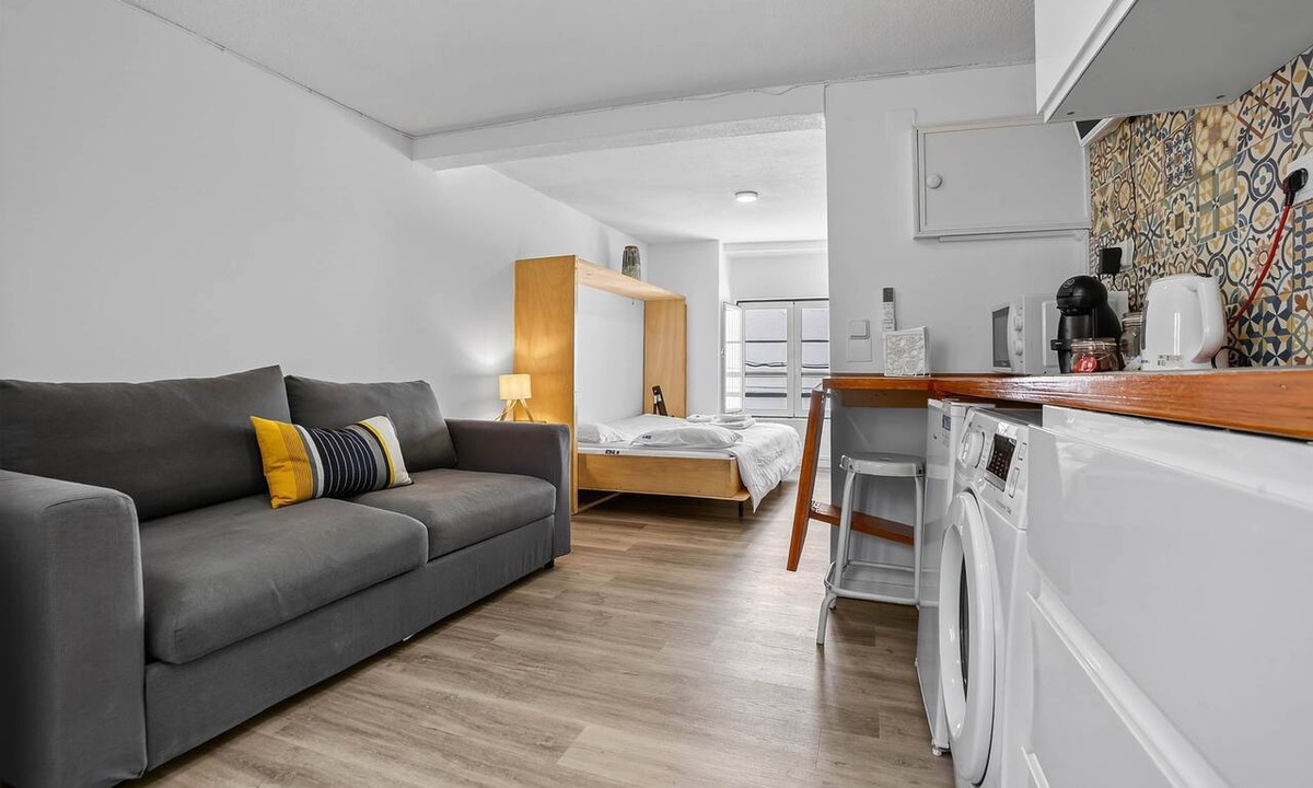 Misericordia Apartment | Bica Ropers Suite, Studio apartment in the heart of the city