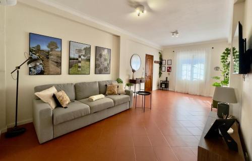 Biscoitos Apartment | Biscoitos-Upstudio