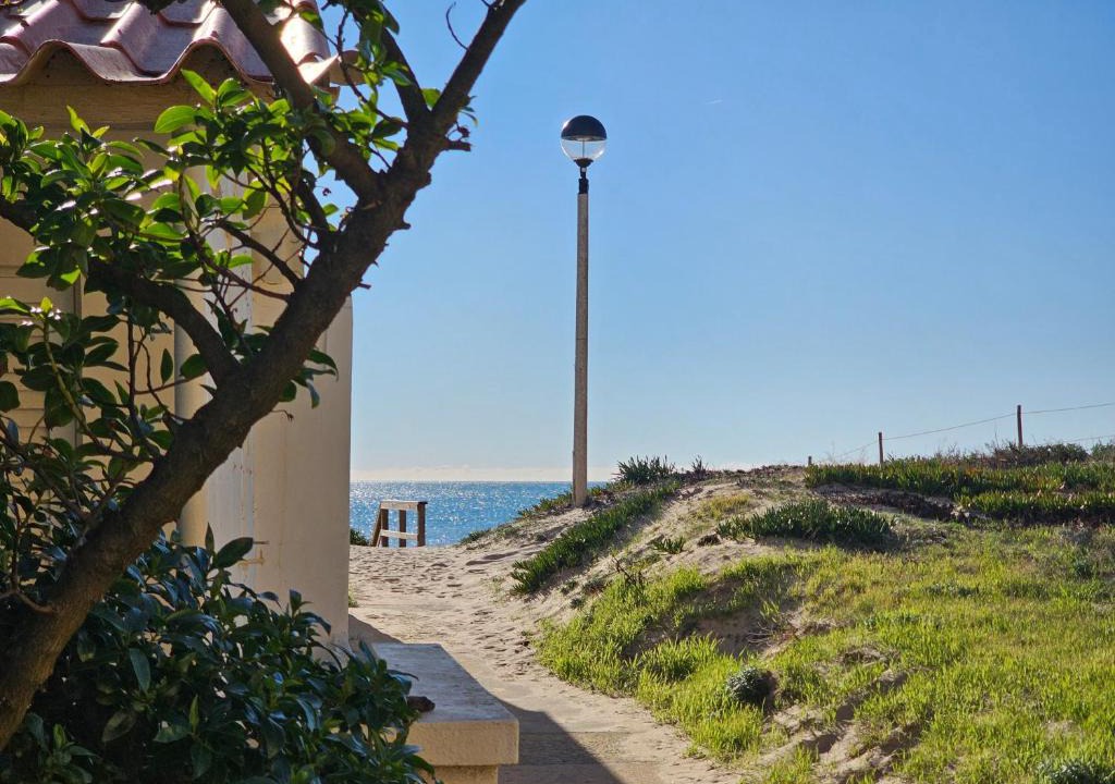 Praia de Faro Apartment | Blife Josya private apartment at Faro beach