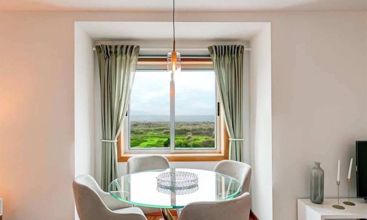 Madalena Apartment | Blue Frame | Ocean front