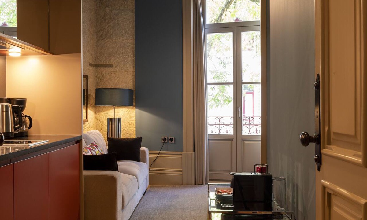 Bonfim Apartment | Blue Studio in our Art Nouveau Townhouse