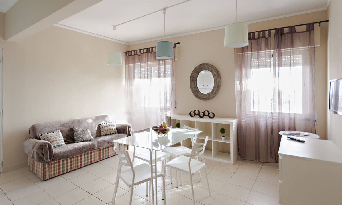 Faro City Centre Apartment | Bluesky in Faro With 1 Bedrooms and 1 Bathrooms