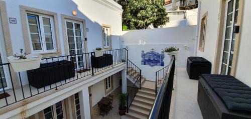 Lisbon Old Town Apartment | BmyT - The Villa