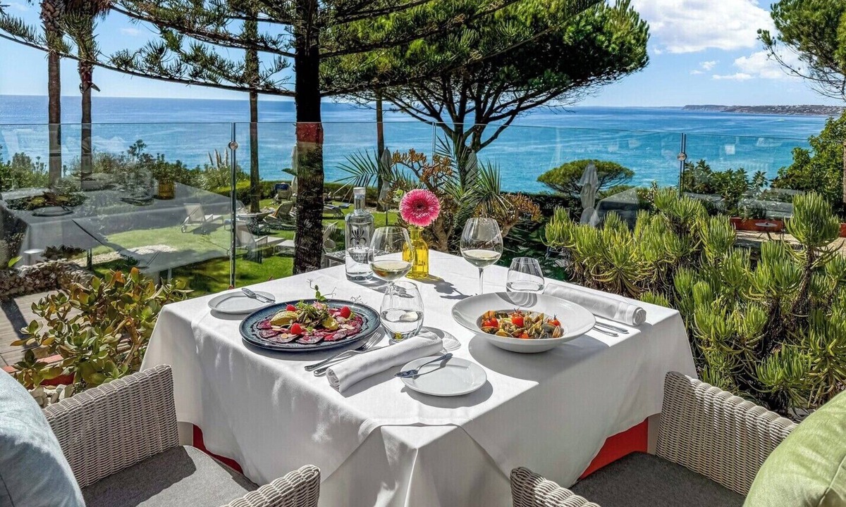 Porto de Mos Hotel | Boutique Hotel Vivenda Miranda