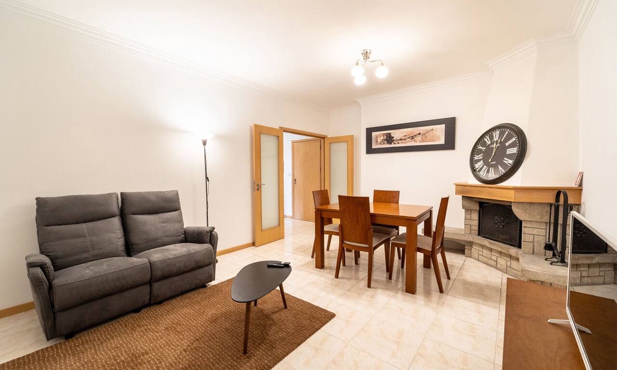 Braga Apartment | Bracara Living by House and People