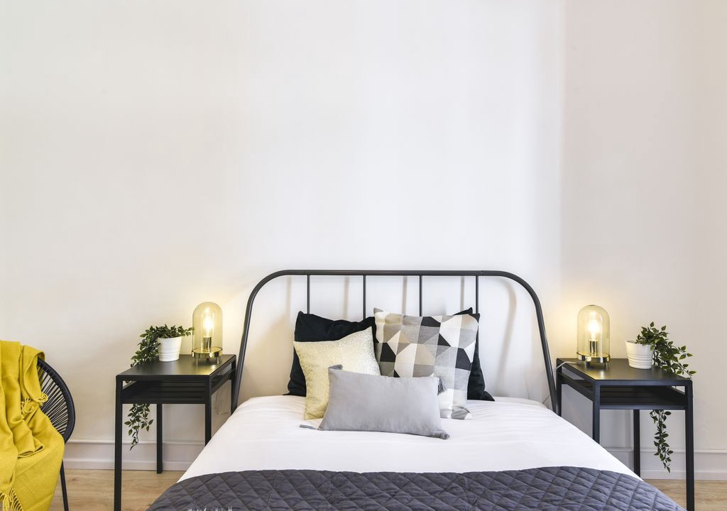 Santo Amaro Apartment | Bright and spacious 4bed/2bath in Alcântara
