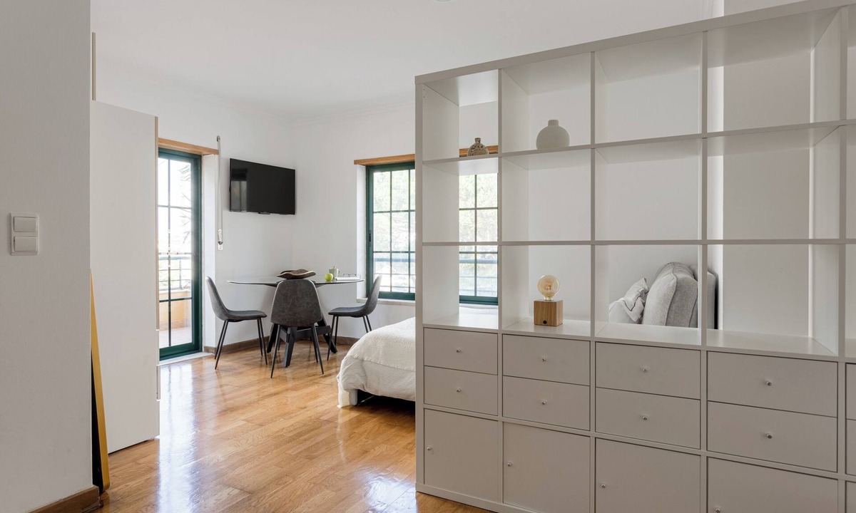 Cascais Apartment | Bright Studio with Balcony in Central Cascais