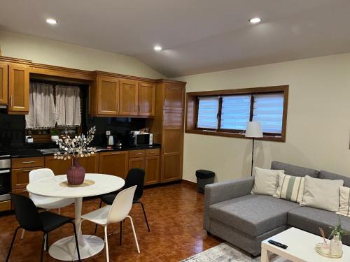 Outeiro Apartment | Cachoeiras House