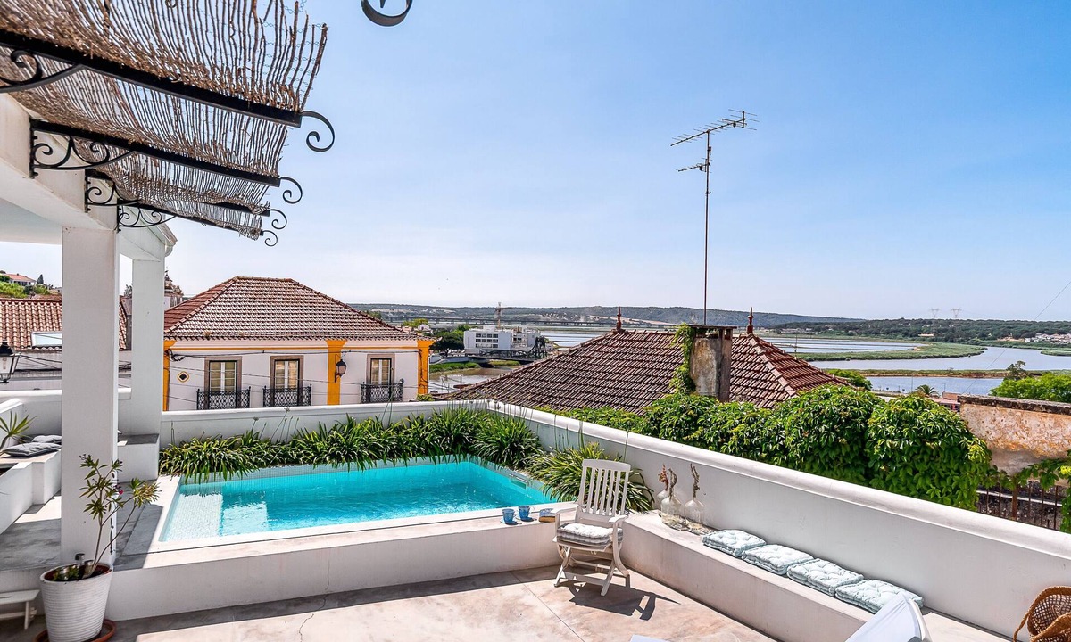 Alcacer do Sal Apartment | Calçada Apartment with Private Pool, Private Terrace, and Wi-Fi