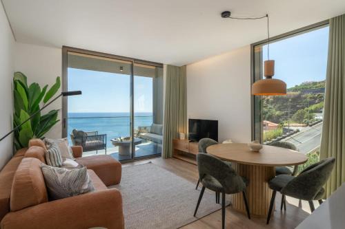 Estrela da Calheta Apartment | Calheta Hills III by an island apart