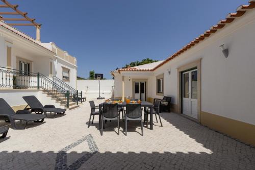 Atouguia da Baleia House | Cantinho da Baleia