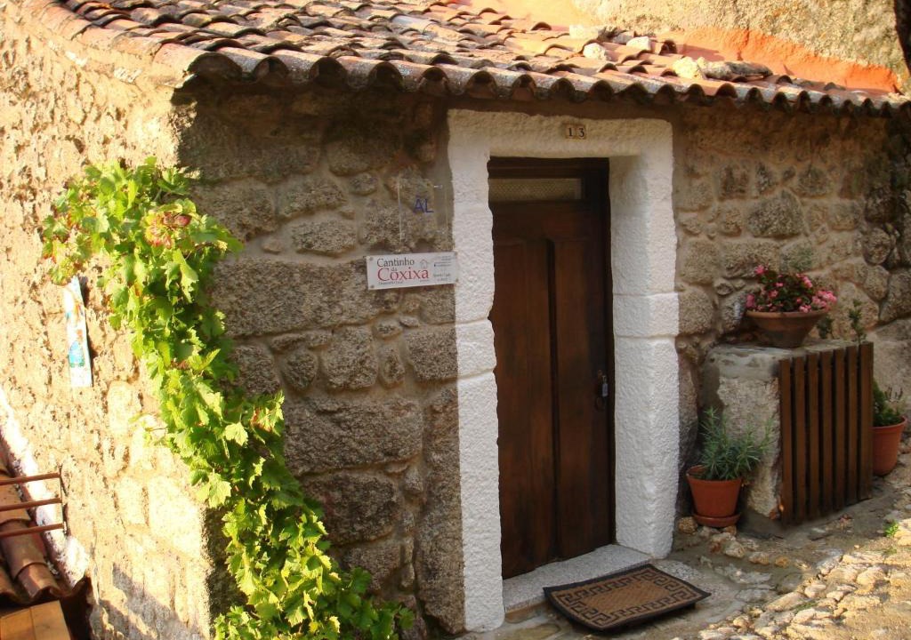 Monsanto House | Cantinho da Coxixa