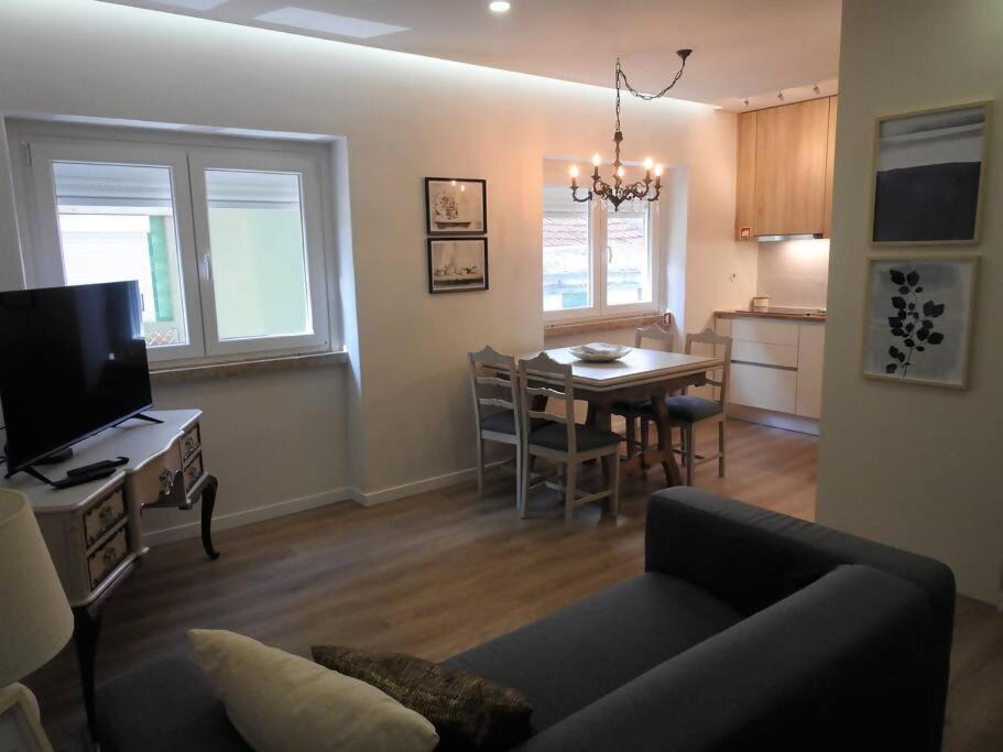 Perofilho Apartment | Carlos Place