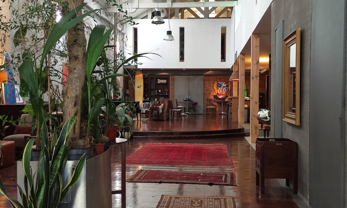 Leixões Hostel | Caruma Surf Hostel & Suites