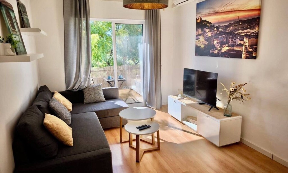 Olhao Apartment | Casa Bem-Vindo, Bright and comfortable apartment in Olhão City by the sea