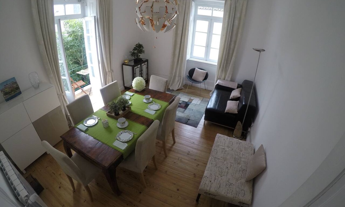 Santo Antonio dos Olivais House | Casa Coimbra Guesthouse & Garden