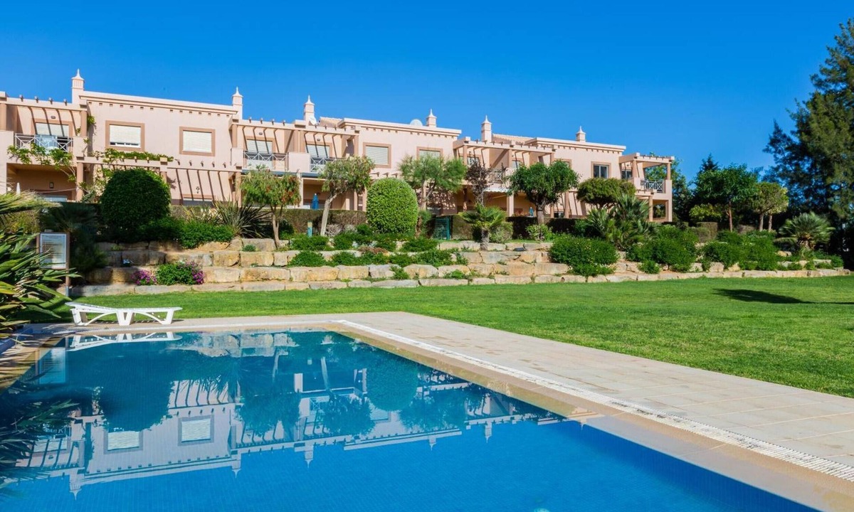 Albufeira Villa | Casa Colina – Spacious Villa w/Pool Near Beach!