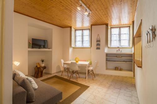 Sao Juliao da Figueira da Foz Apartment | Casa confortável no centro da cidade
