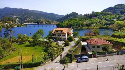 Rio Caldo House | Casa Cosme