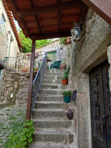 Monsanto House | Casa da Ti Maria Pereira