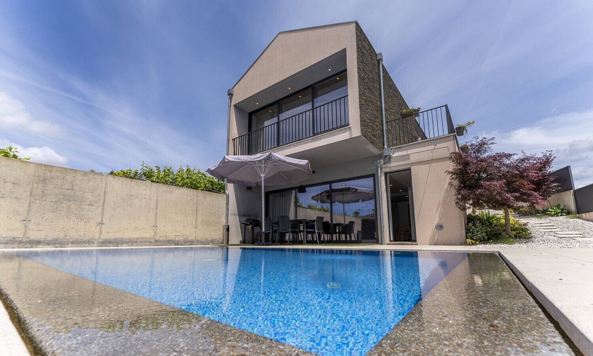 Correlha House | Casa das Branquinhas - Minho Holidays with Pool, Ponte de Lima