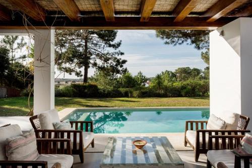 Carvalhal House | Casa das Glicínias in Comporta