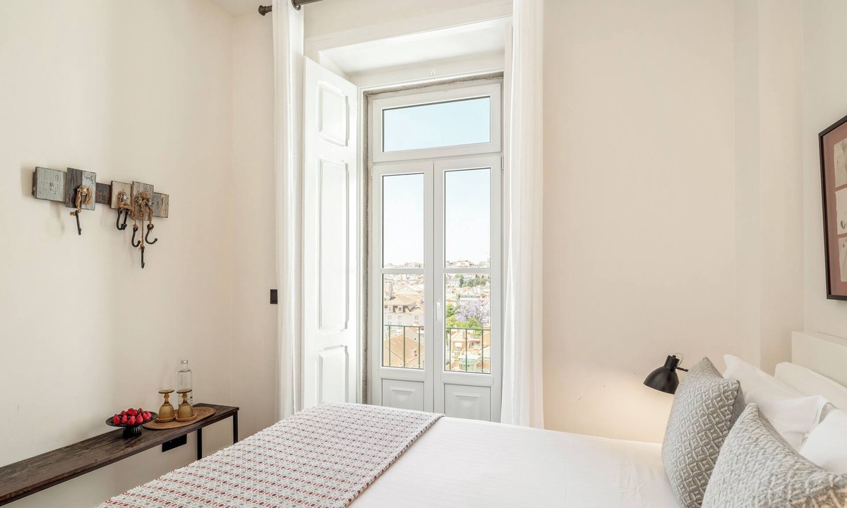 Bairro Alto Bed & Breakfast | Casa Das Janelas Com Vista