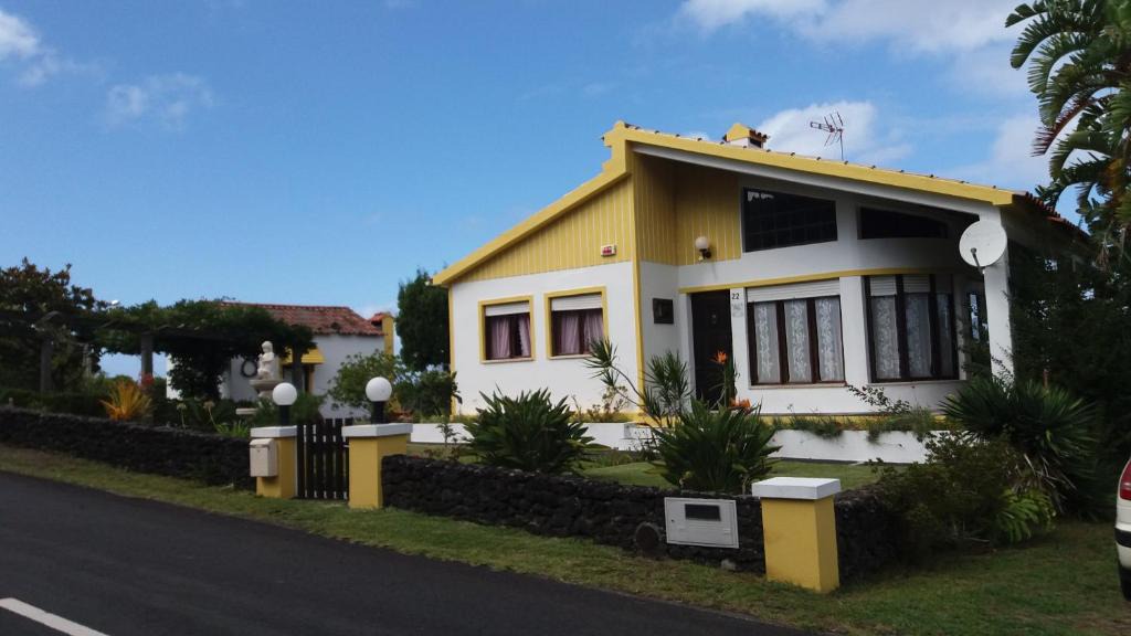 Praia do Norte House | Casa do Costa