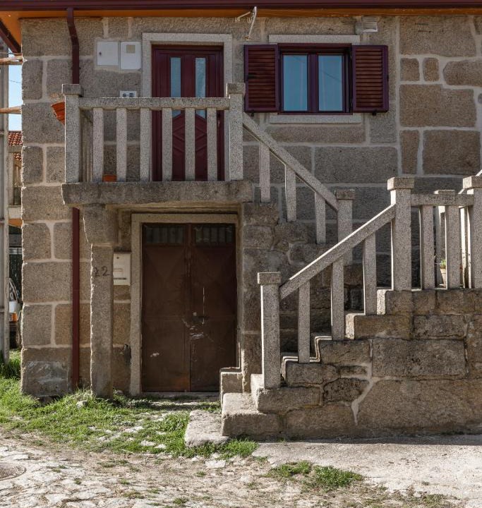 Montalegre House | Casa do Meia Noite