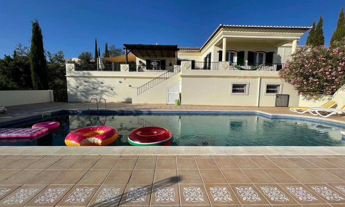 Alfeicao House | Casa do Monte – Stunning Villa in the Hills of Loulé
