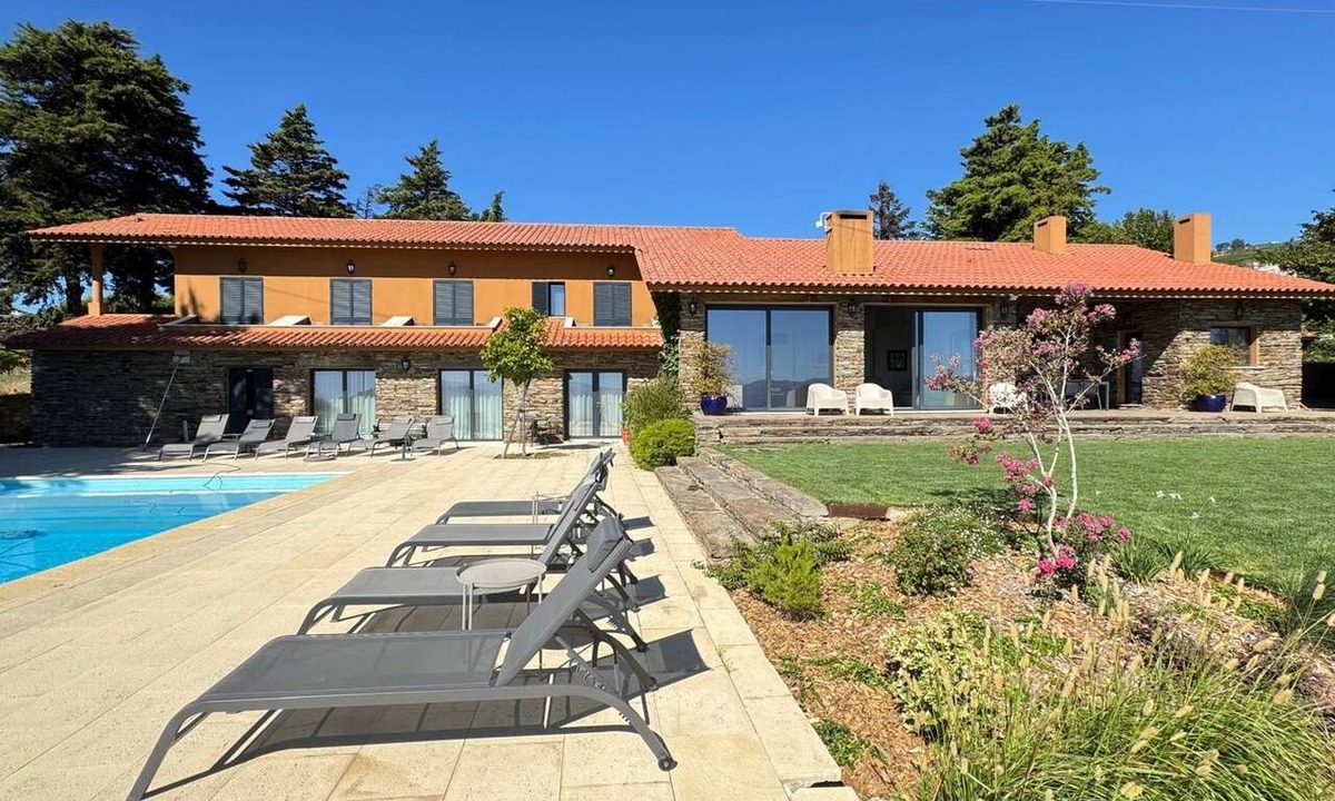 Peso da Regua Cottage | Casa do Paço | Private Villa with Views of the Douro River