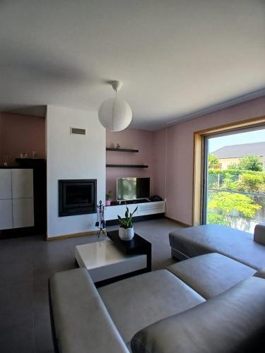 Teloes House | Casa Estradinha Azul