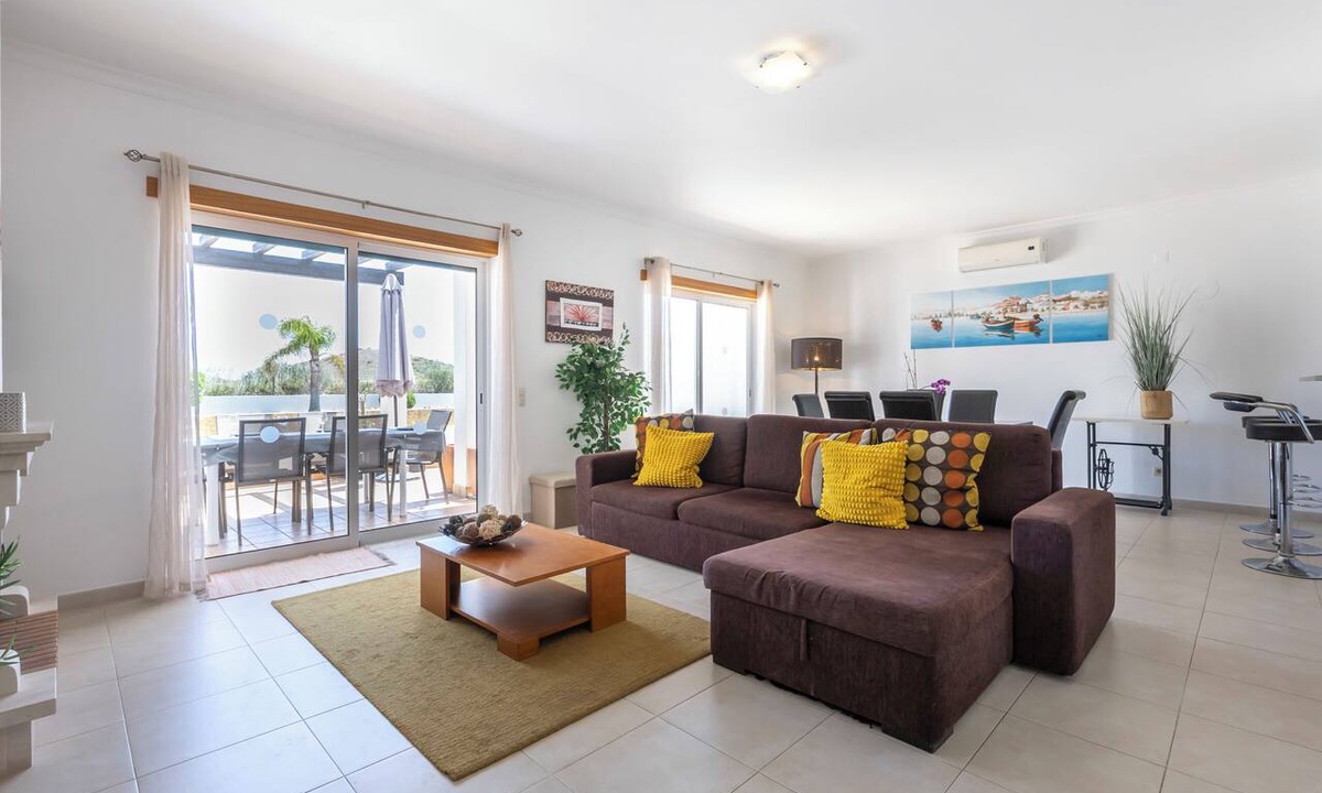 Budens Apartment | Casa Iguana - Village Apartment with Shared Pool