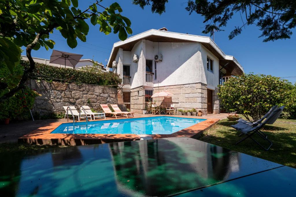 Beijos House | Casa Nininha