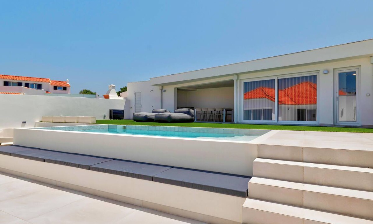 Torres Vedras House | Casa Set - Private Pool Villa - 5 min to the Beach