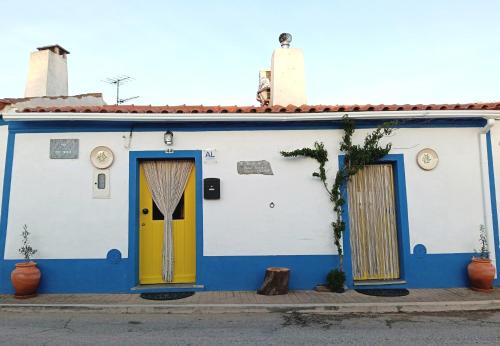 Reguengos de Monsaraz House | Casinha das Portas Amarelas