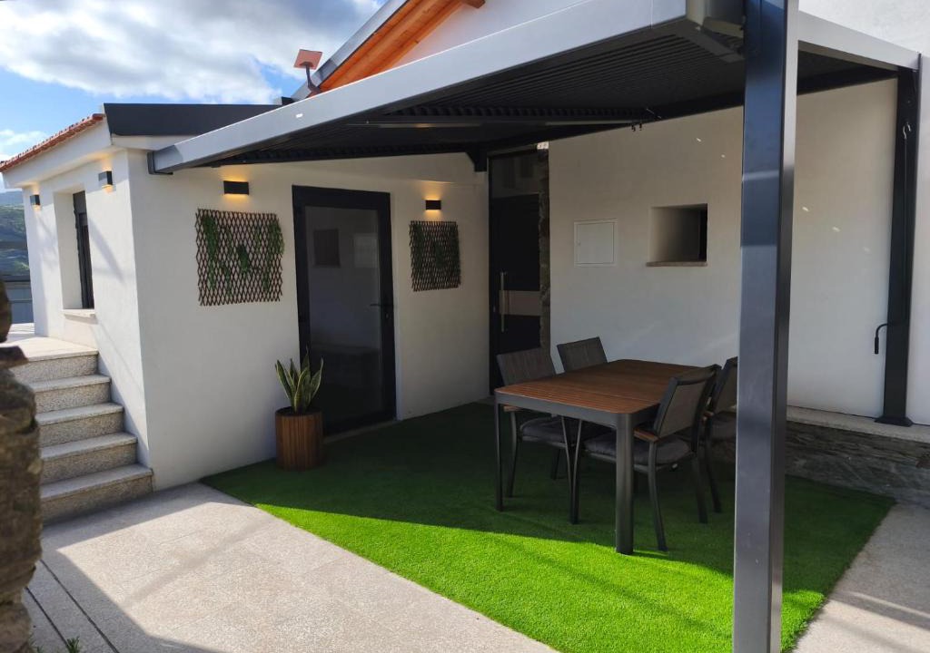 Bomfim House | Castas D'ouro Guest House II