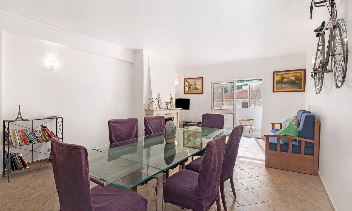 Correeira Apartment | Central Albufeira Vacation Flat with Shared Pool