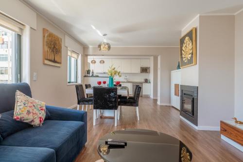 Vila Nova de Gaia Apartment | Central Gaia 2BR Large Terrace Parking Metro Near Avenida