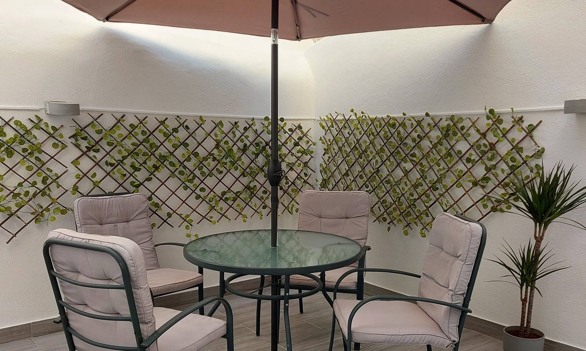 Pena Apartment | Central Lisbon Terrace