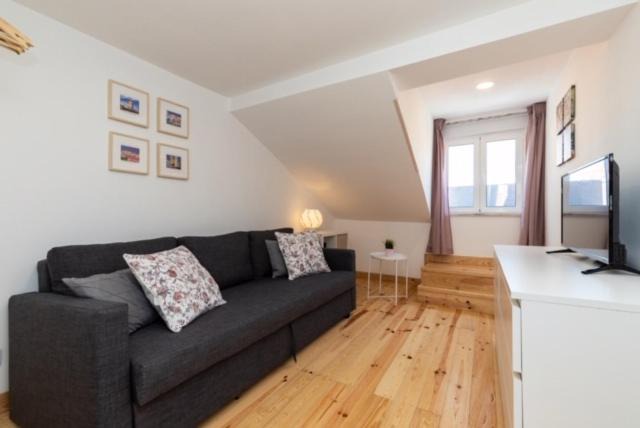 Pena Apartment | Central Lisbon with View