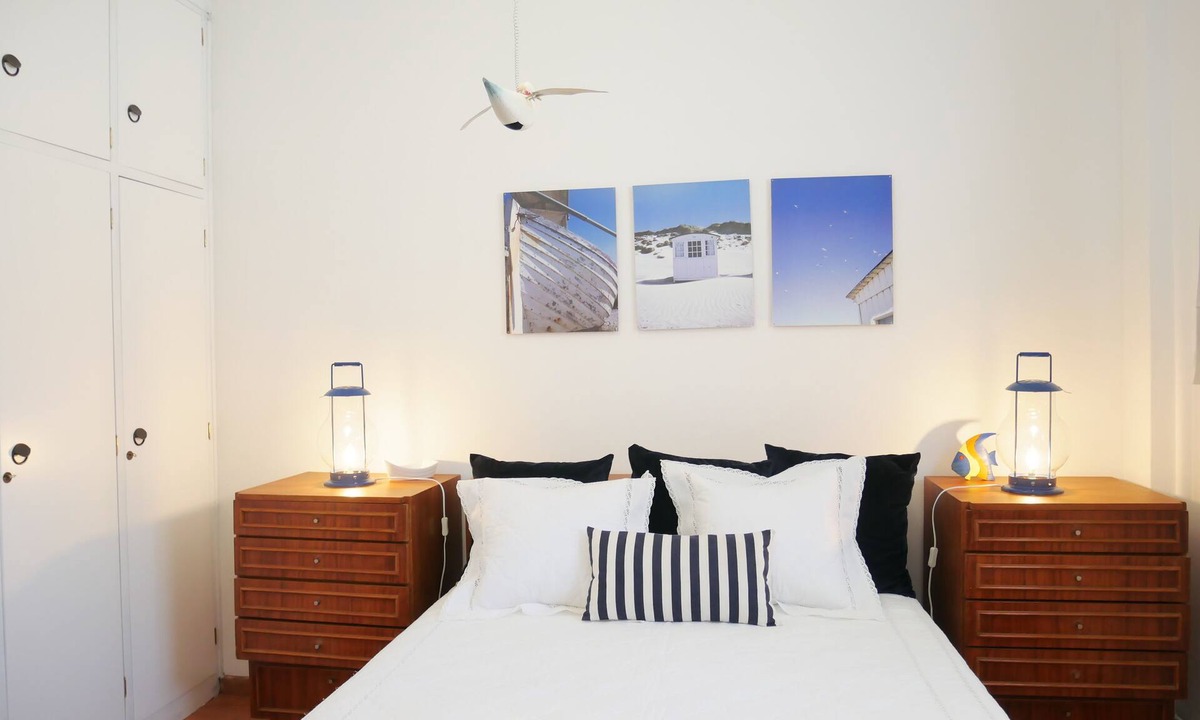 Nazare Apartment | Charming Apartment in Villa near the beach