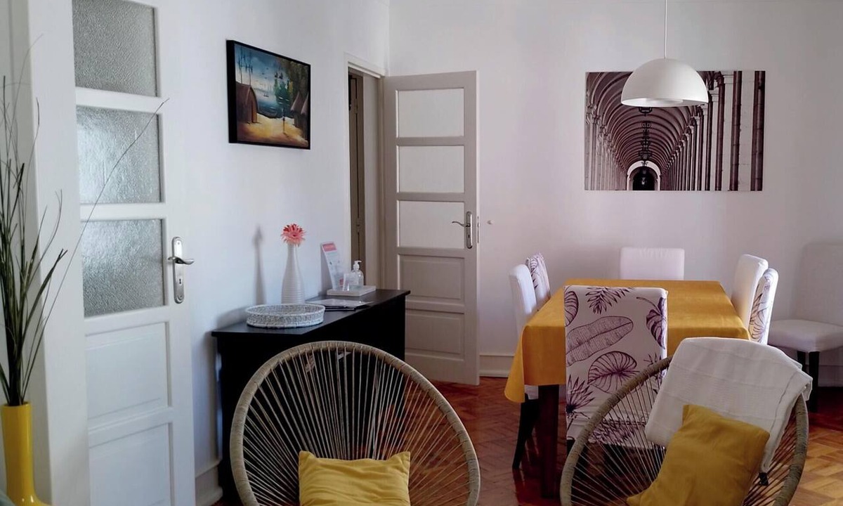 Sao Jorge de Arroios Apartment | Charming Family Apartment II