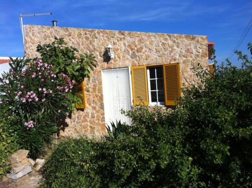 Serra da Pescaria House | Charming house in Nazaré with terrace and parking