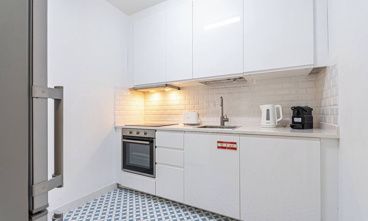 Linda-a-Velha Apartment | Charming one-bedroom apartment near Belém, Lisbon